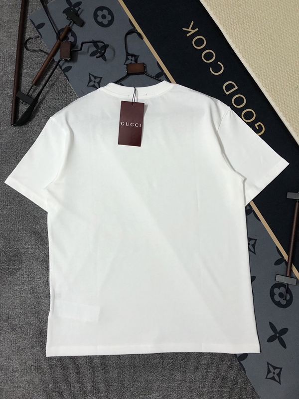 ブランドTシャツ素材ディテール